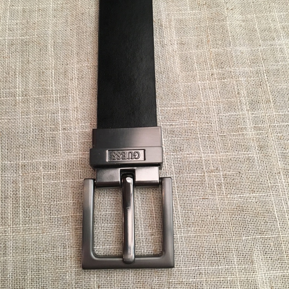 Men’s Black Guess Belt